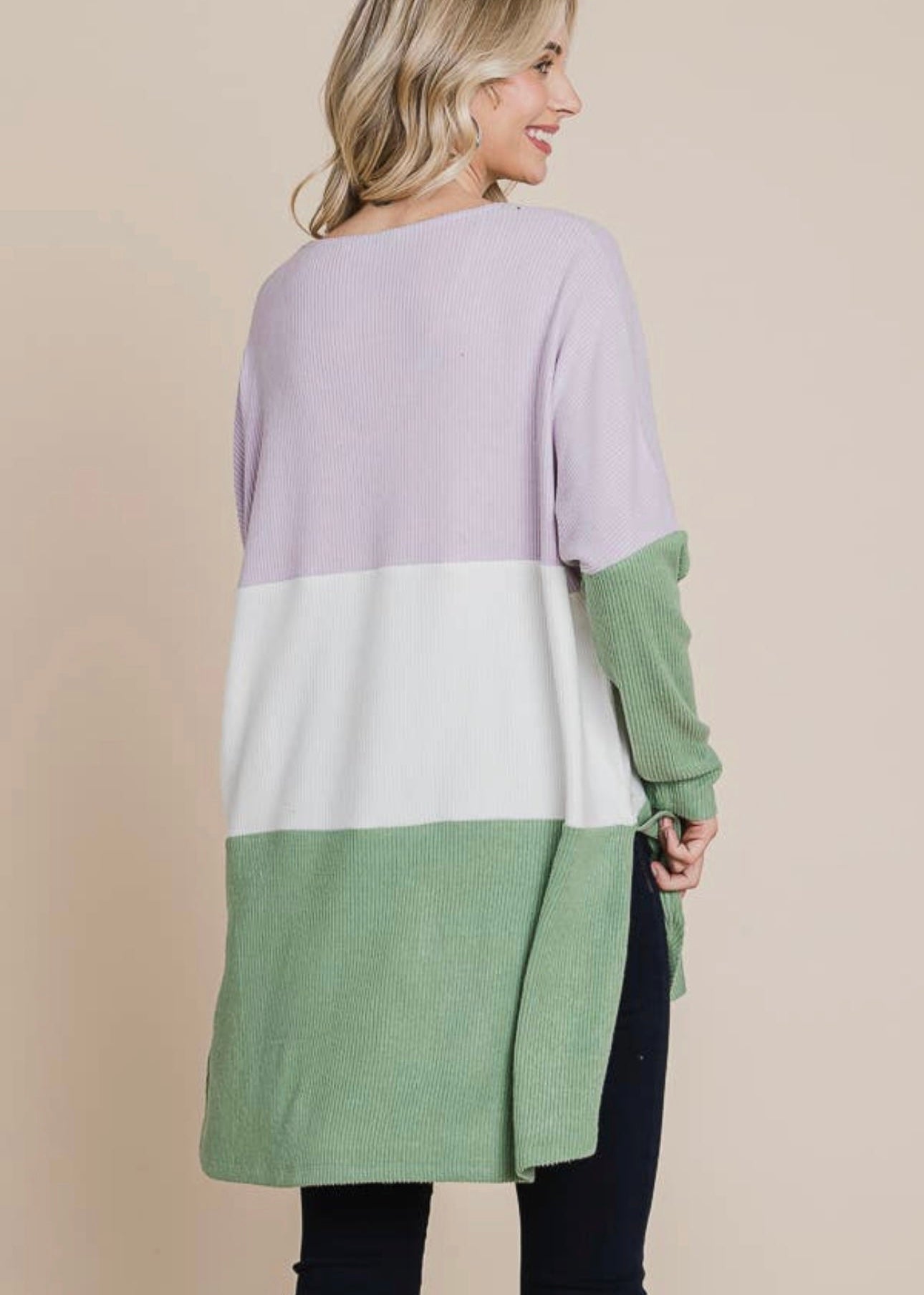“Spinning My Head” Top