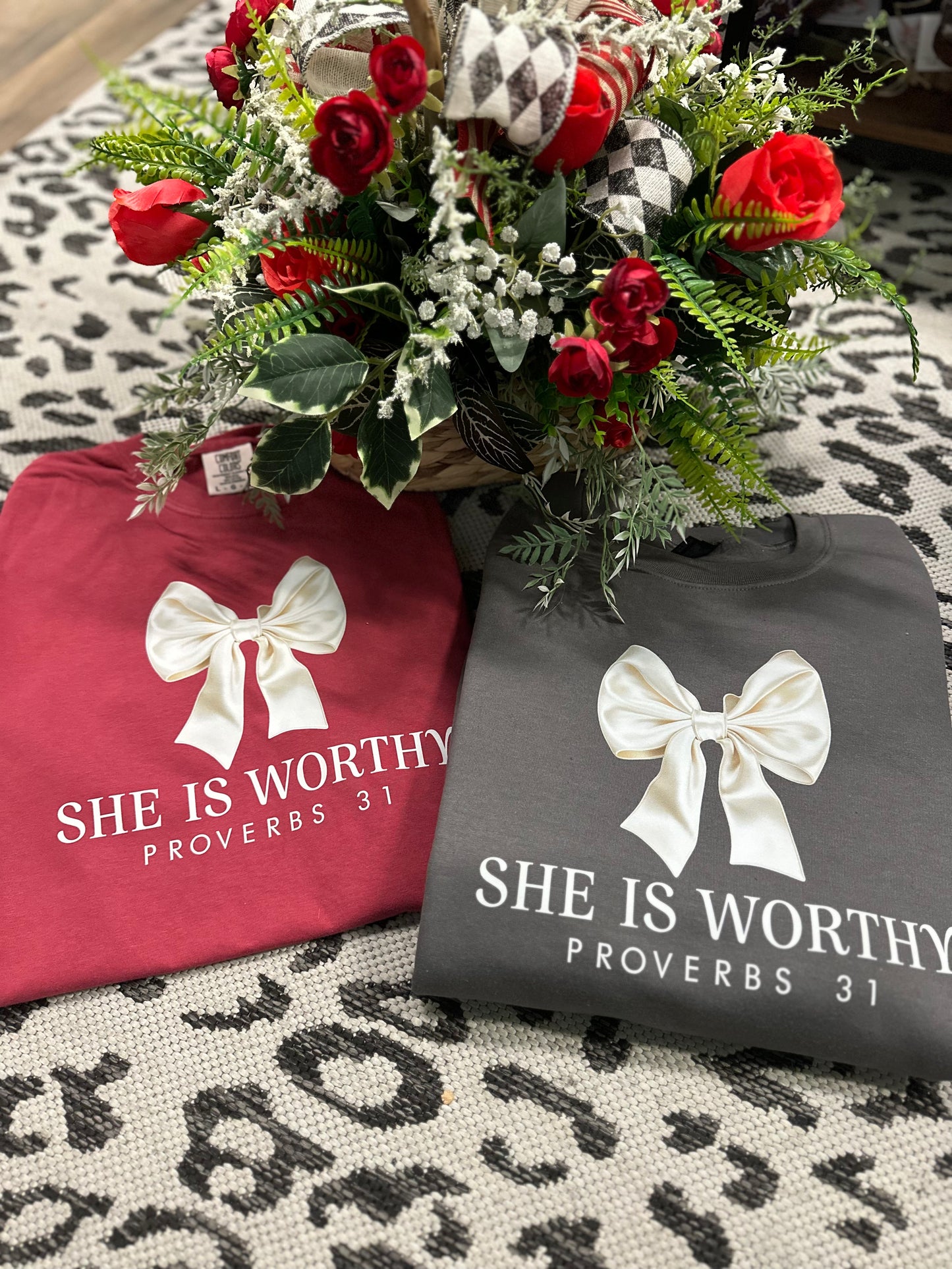 “She Is Worthy” Tee/Sweatshirt