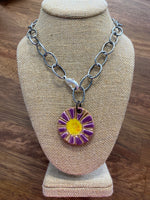 Load image into Gallery viewer, “Crazy Daisy” Necklace
