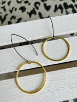 Load image into Gallery viewer, “Gracie” Earrings
