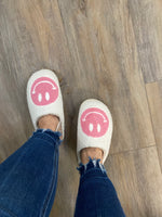 Load image into Gallery viewer, Cozy Slippers (many styles)

