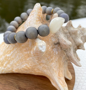 “Aspen” Pearl & Wood Bead Bracelet
