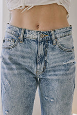 Load image into Gallery viewer, “Canyon” KanCan Jeans (Mom)
